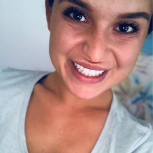 Meet your Posher, Lucy